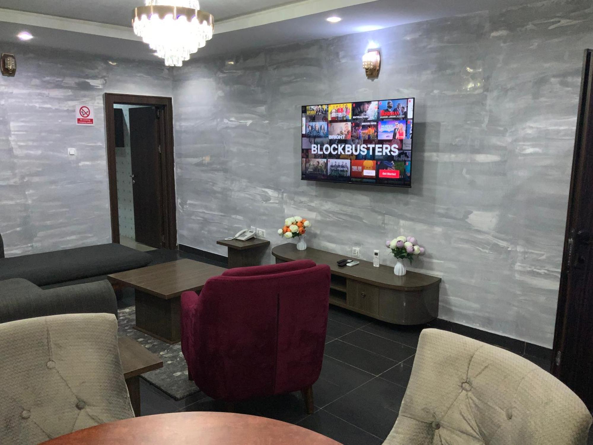 March Forte 3 Bedroom Apartment Ikeja Exteriör bild