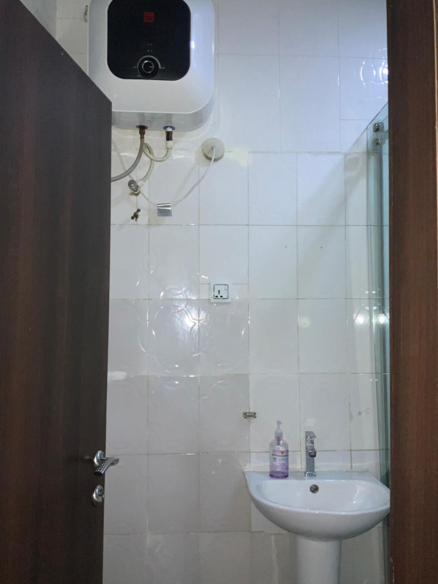 March Forte 3 Bedroom Apartment Ikeja Exteriör bild