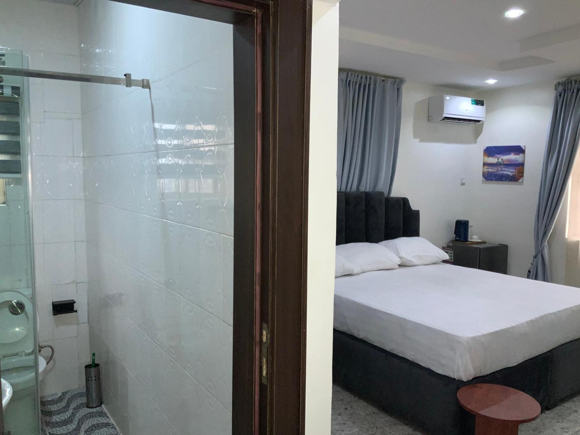 March Forte 3 Bedroom Apartment Ikeja Exteriör bild