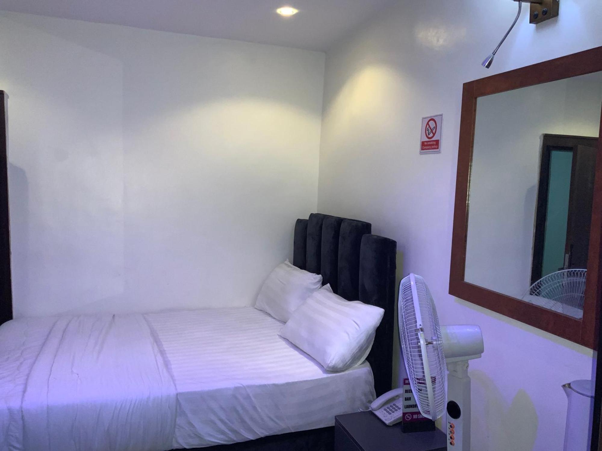 March Forte 3 Bedroom Apartment Ikeja Exteriör bild